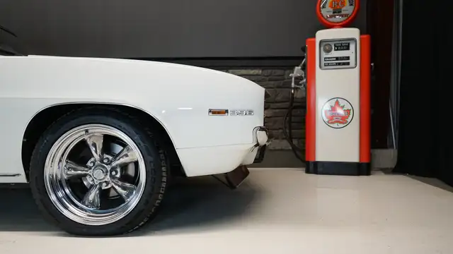 1969 Chevrolet Camaro - 427, 4 speed, Power Steer, Power Disc - Photo 35