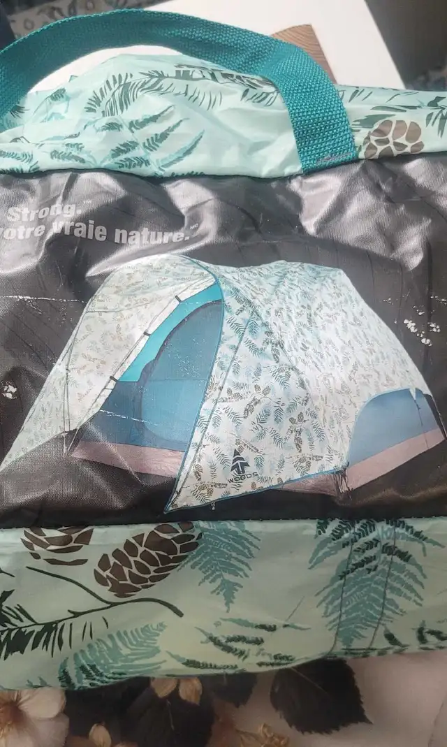 2 Tente pour  3 personnes  camping ou autre