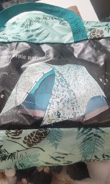 2 Tente pour  3 personnes  camping ou autre