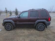 2004 Jeep Liberty Sport - Photo 2