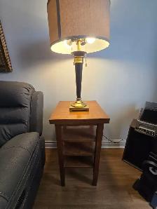 Vintage Solid Oak 3-Tier End Table / Side Table160 C$ - Photo 2