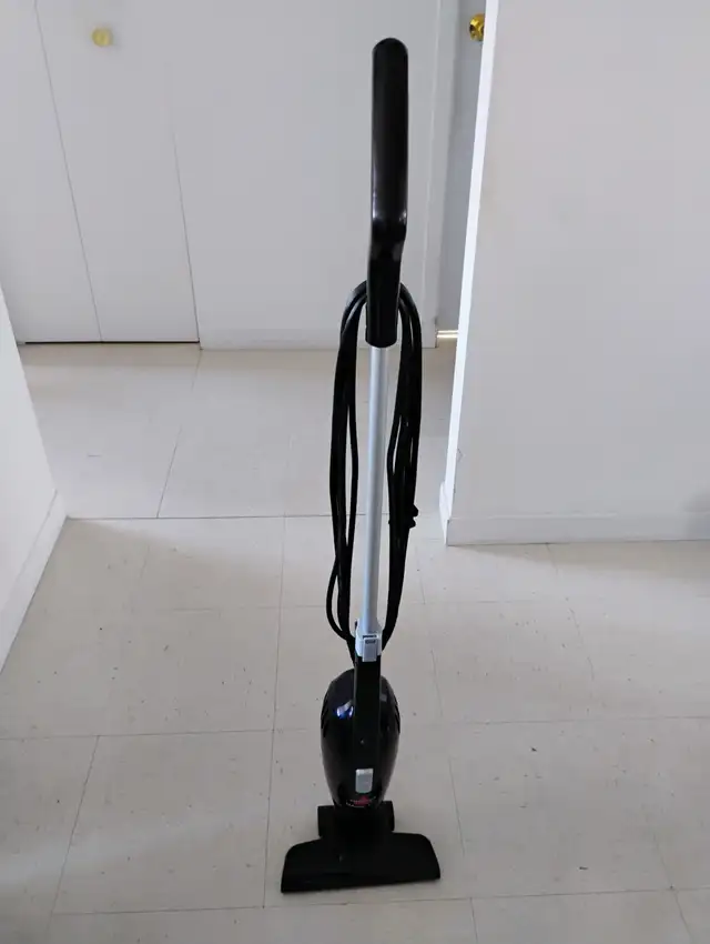 Balayeuse Bissell à vendre 20$