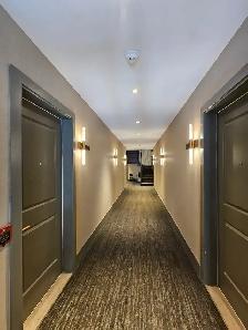 For Rent 5 1/5 Luxurious Apartment Across Snowdon Metro Station - Photo 9