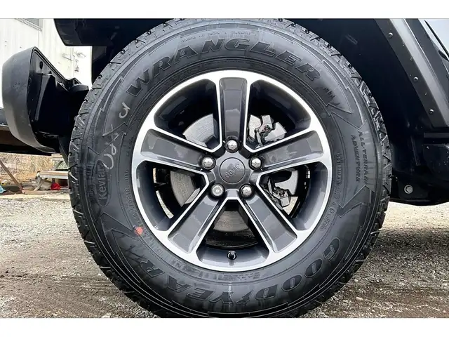 2023 Jeep Wrangler Sahara | Heated Cloth Seats | Alpine | NAV | - Photo 8