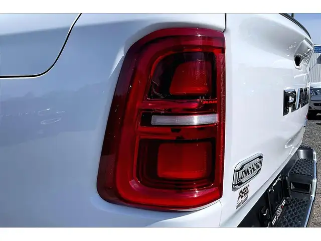 2025 Ram 1500 Longhorn | Fully Loaded | Level A | Panoroof | 4X4 - Photo 31