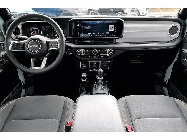 2024 Jeep Wrangler Sahara V6 | Heated Seats | Side Steps | 4X4 - Photo 15