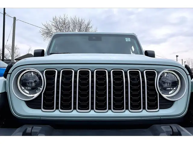 2024 Jeep Wrangler Sahara V6 | Heated Seats | Side Steps | 4X4 - Photo 29