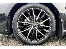 2024 Toyota Camry SE | Heated Seats | Sunroof | 9\' Screen | AWD - Photo 8