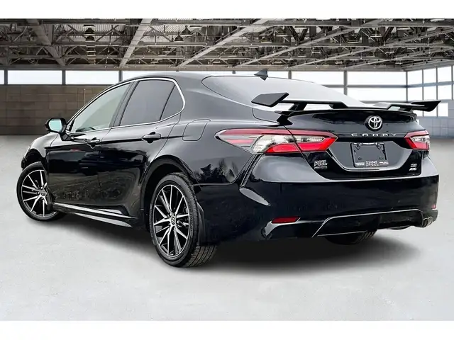 2024 Toyota Camry SE | Heated Seats | Sunroof | 9\' Screen | AWD - Photo 12