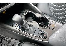 2024 Toyota Camry SE | Heated Seats | Sunroof | 9\' Screen | AWD - Photo 14