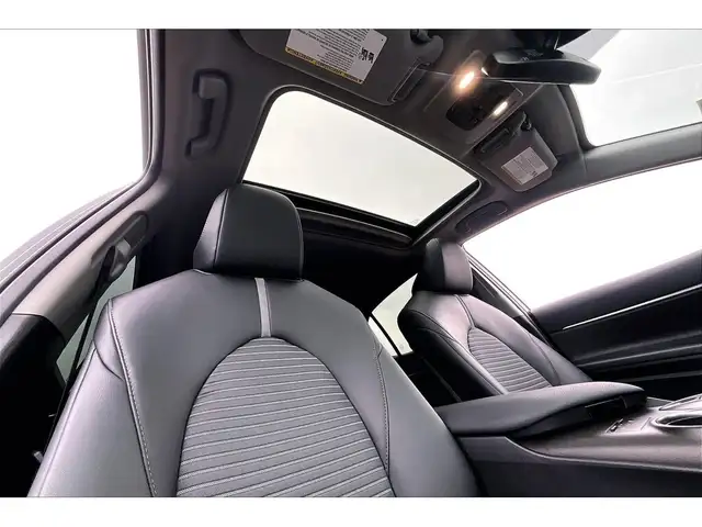 2024 Toyota Camry SE | Heated Seats | Sunroof | 9\' Screen | AWD - Photo 17