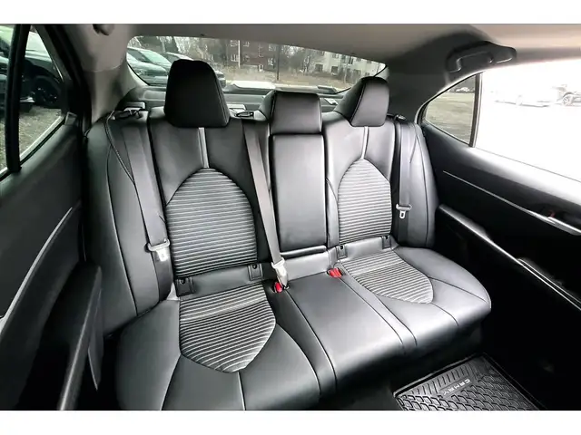 2024 Toyota Camry SE | Heated Seats | Sunroof | 9\' Screen | AWD - Photo 27