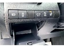 2024 Toyota Camry SE | Heated Seats | Sunroof | 9\' Screen | AWD - Photo 31