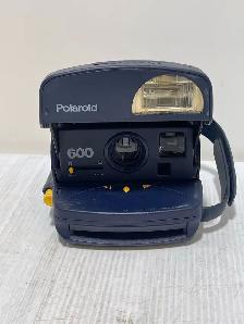 Polaroid 600 Camera