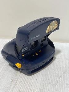 Polaroid 600 Camera - Photo 2