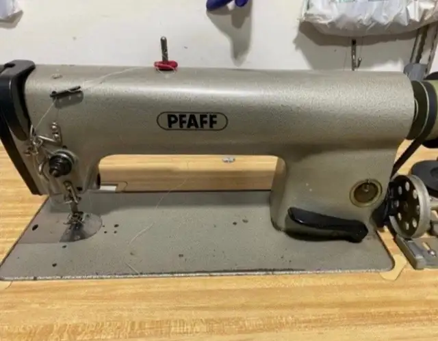 PFAFF Industrial Sewing Machine
