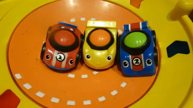 Fisher Price Speedway - Photo 5