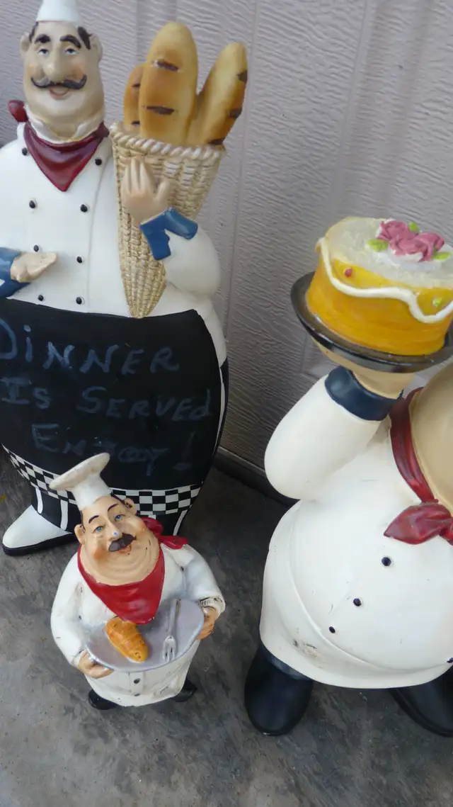 Bakers Décor Statues Lot - Photo 6