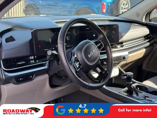2025 Kia Carnival 8 PASSENGER | HEATED SEATS   STEERING WHEEL... - Photo 10