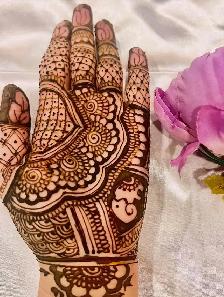 Henna/Mehndi Artist available $10 - Photo 6
