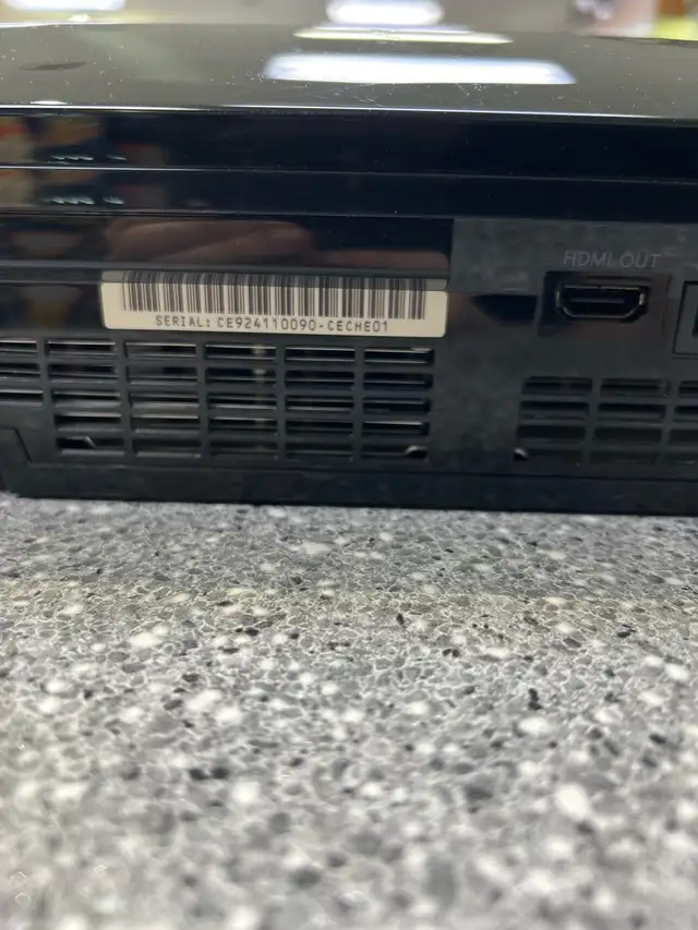 PlayStation 3 (Ps3) First Gen 60G Backwards Compatible Cech01 - Photo 2