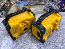 Dewalt DCR010 12-20v Bluetooth Speaker - Photo 2