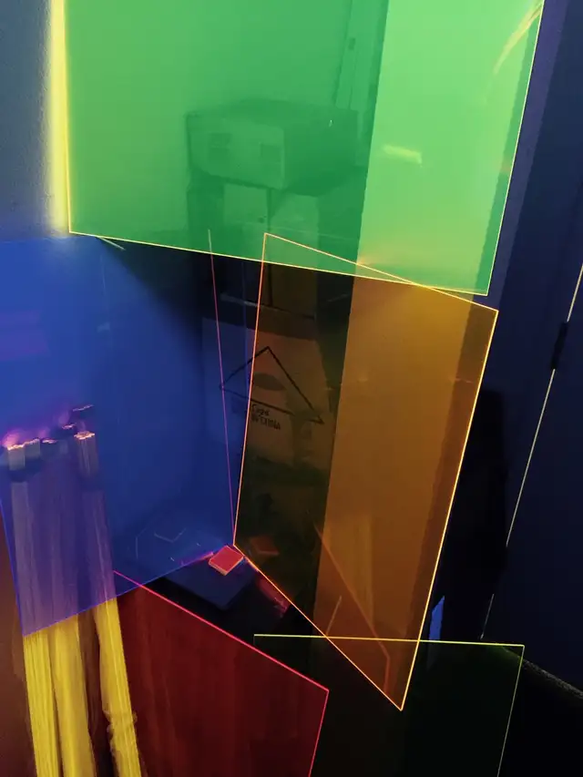 UV Art Supplies & Decor - Photo 9