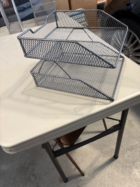 Desk top letter tray organizers - Photo 2