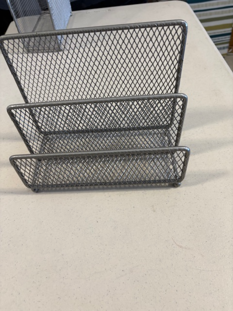 Desk top letter tray organizers - Photo 3