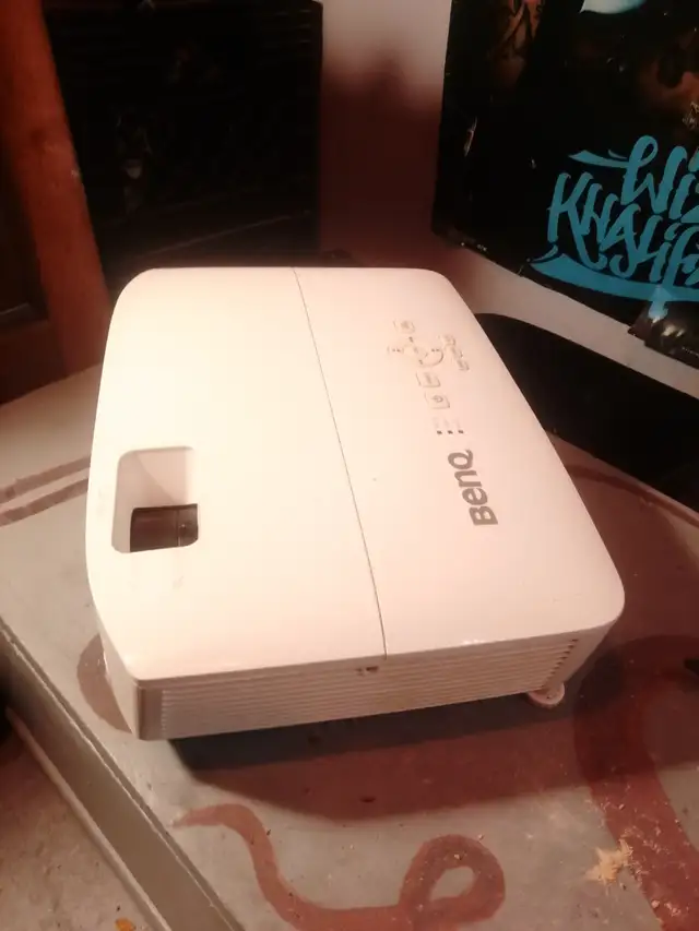 BenQ: 3D Ready HD, DLP Projector - WOW Price! - Photo 4