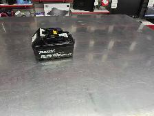 batterie Makita 18 volt 5.0ah
