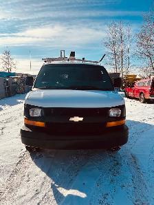 2012 Chev Express Cargo Van - Photo 6