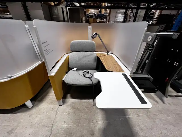 Steelcase Brody Touchdown carousel chairs - Photo 2