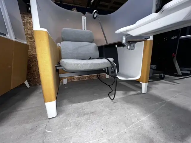 Steelcase Brody Touchdown carousel chairs - Photo 3