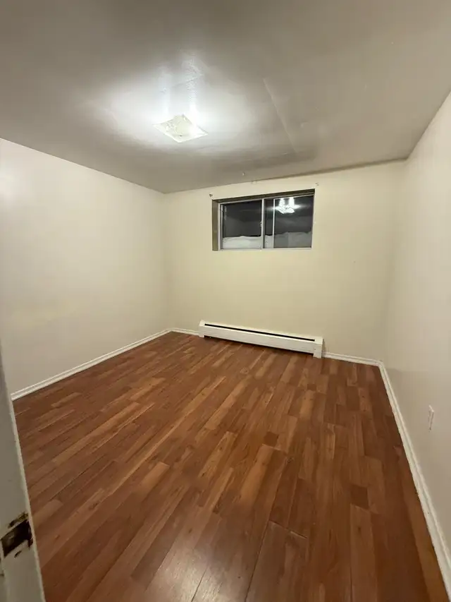 1 or 2 Bedroom Apartment For Rent - Photo 3