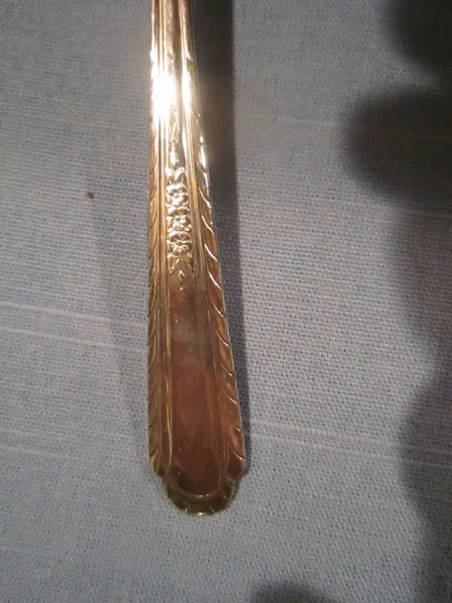 #81-161  WENTWORTH silverware set for 6