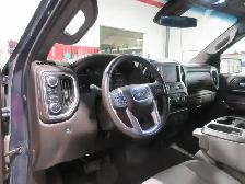2022 GMC Sierra 1500 SLE Crew Cab V8 4X4 - Photo 6