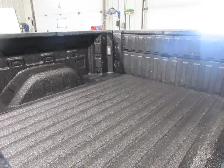 2022 GMC Sierra 1500 SLE Crew Cab V8 4X4 - Photo 11