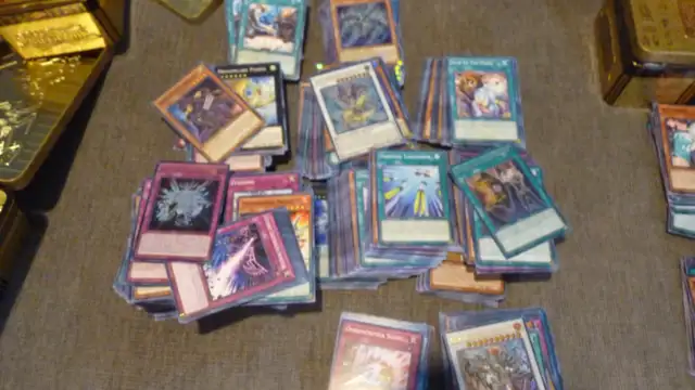 Yu-Gi-Oh Collectible Cards Bundle - Photo 5
