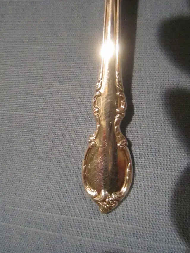 #69-112A  REFLECTION silverware set for 8