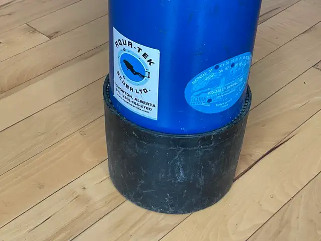 Steel Scuba Gas Tank. - Photo 7