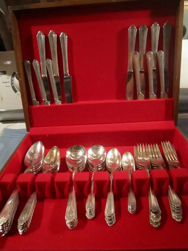 #3-14A  BARBARA silverware set for 6 - Photo 2