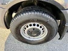 2016 Mercedes-Benz Sprinter Van 144WB - HIGH ROOF - ONLY 190K! - Photo 9