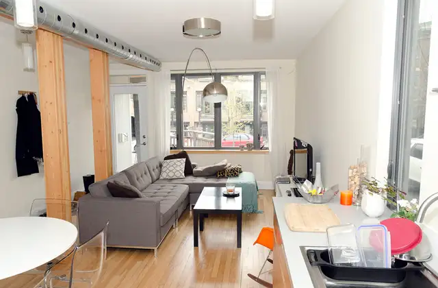 2 Bedroom Ground Floor Apartment - Photo 2