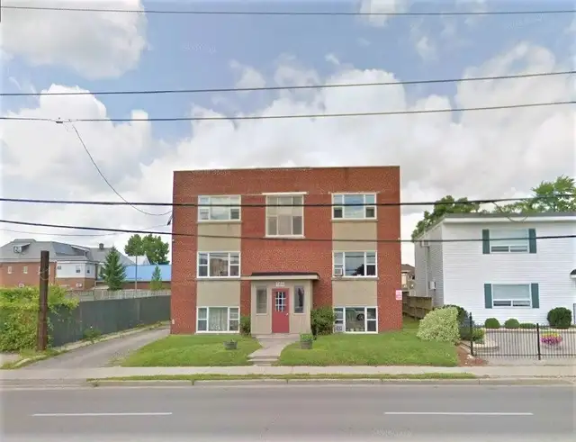 Renovated 2BR on York St, London, $1,450   Hydro, 2 Months Free - Photo 6