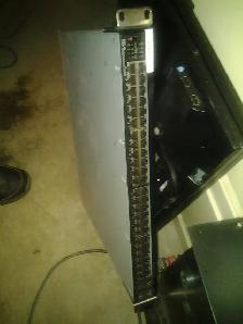 CISCO SGE2010P 48-Port 10/100/1000 Gigabit Poe managed switch - Photo 2