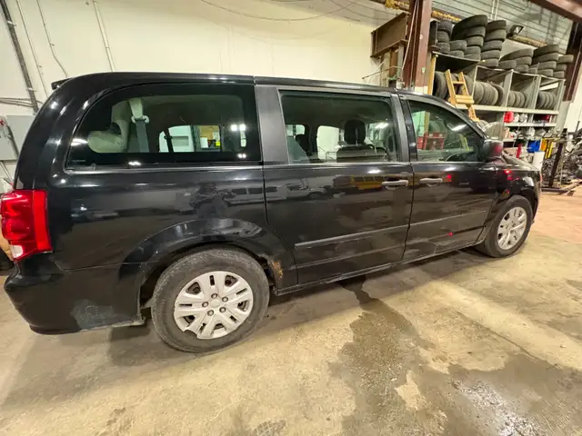 USED CAR 500$/ VOITURE D'OCCASION - Photo 3