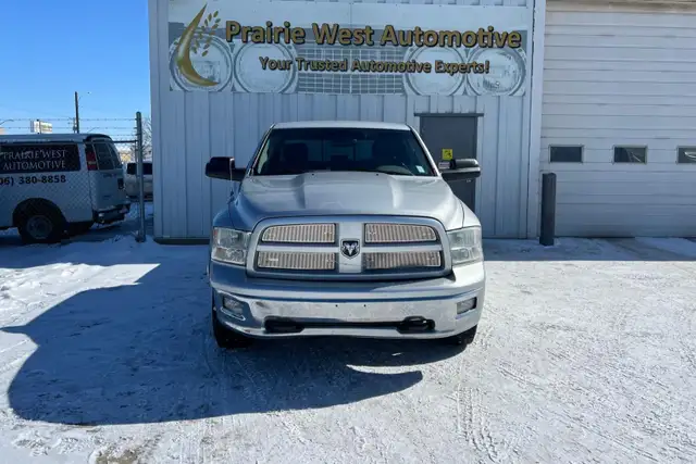 2012 Ram 1500 Outdoorsman 5.7L V8 - Photo 2
