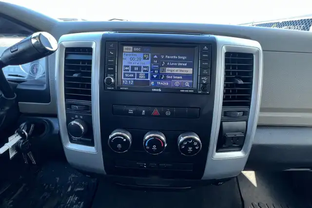 2012 Ram 1500 Outdoorsman 5.7L V8 - Photo 19