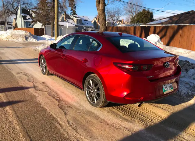 2021 MAZDA 3 GT, LEATHER, SUNROOF. H. SEATS - Photo 2